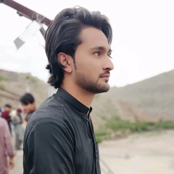 ITz~YASEEN