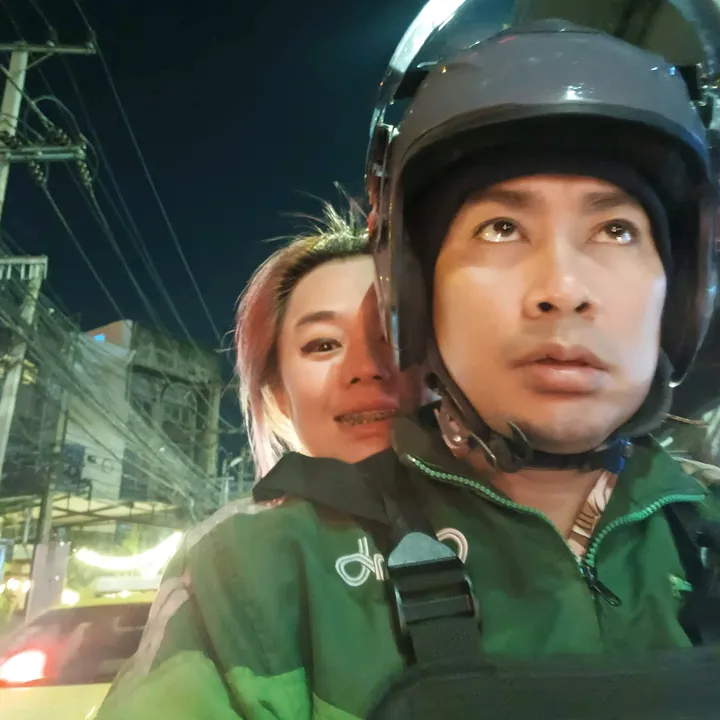 เอิร์ธ บูรพา