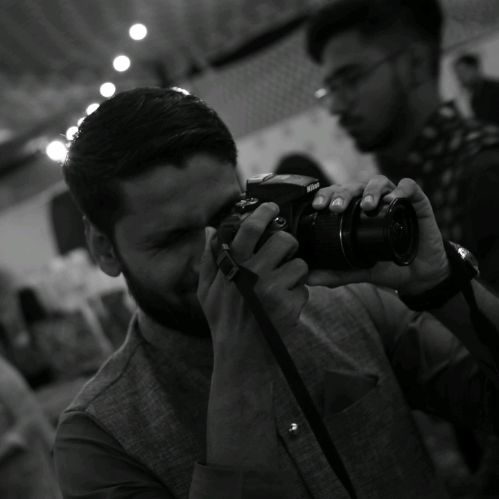 Hamza Minhaj