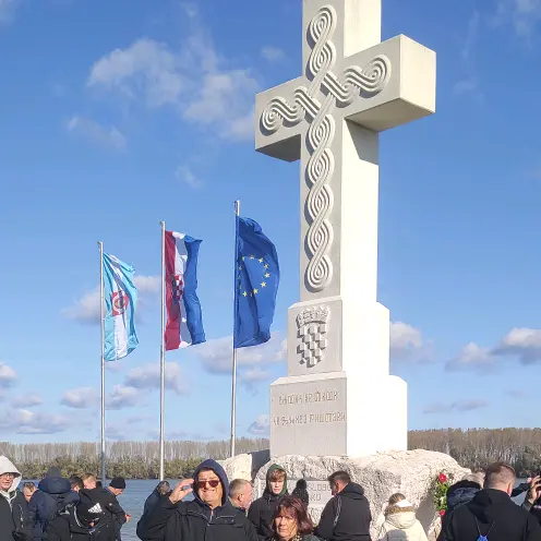 Slashchat TikTok❤️YT❤️Trovo