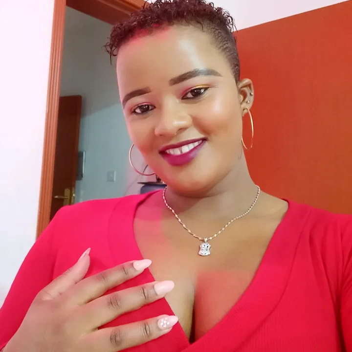 Gracie_ Maina