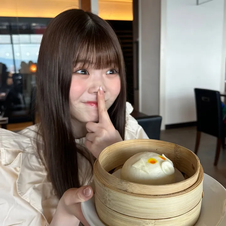 出口結菜【すっぴんモグモグちゃん】