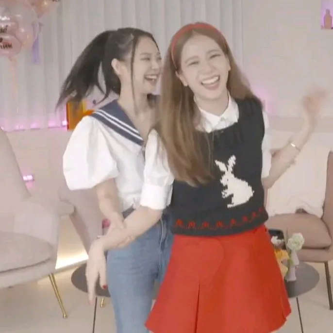 🎑 my Jennie 🎑