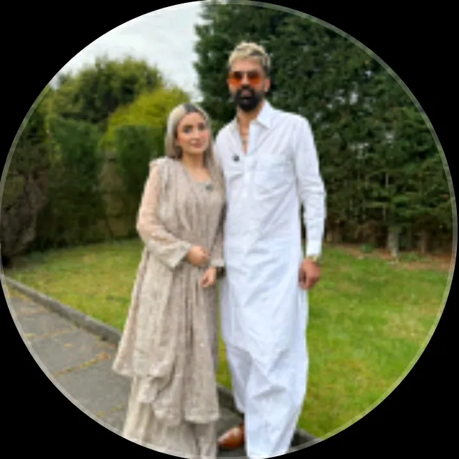 TheCheezyFamily🇬🇧🇵🇰