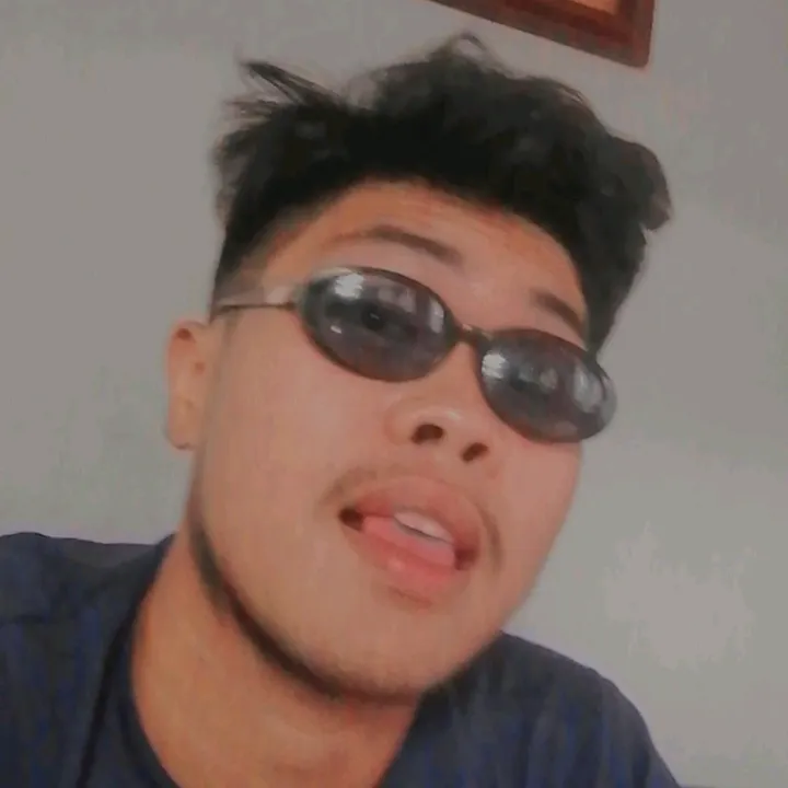 h e r o