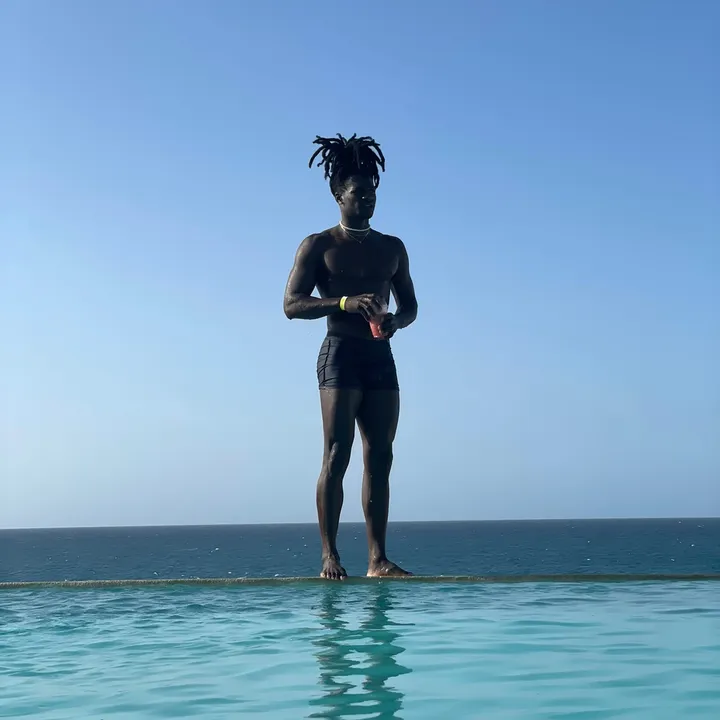 Junior