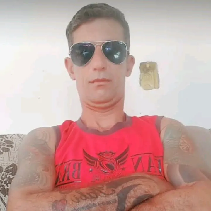 Rubinho esquerda