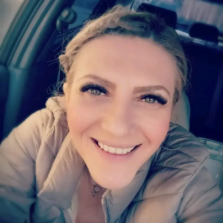 CLAUDIA CHIOSA