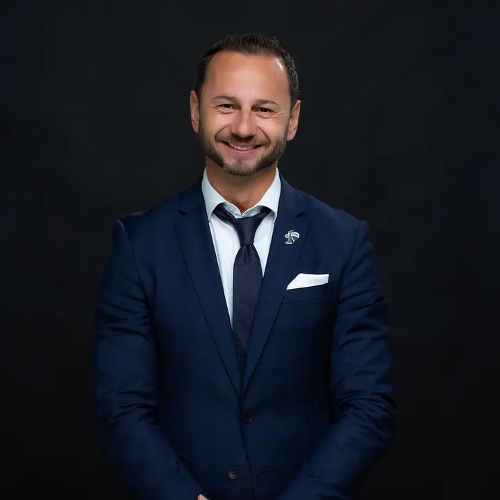 Alket Kulla Real Estate 🇨🇦