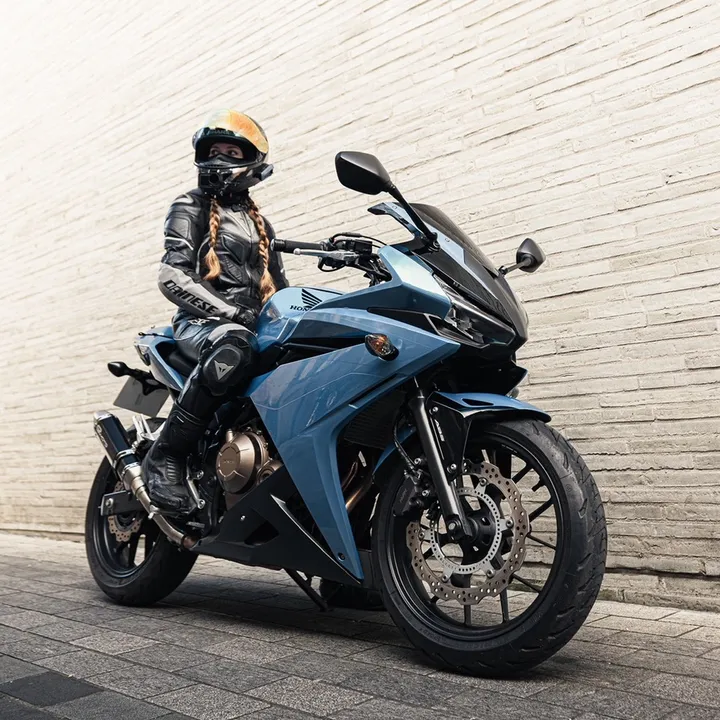 moto_oak