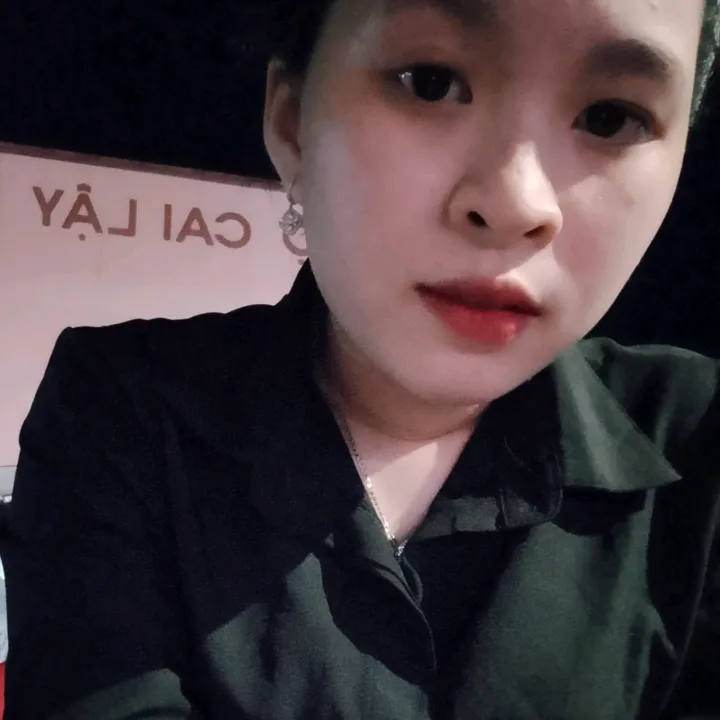 🍀🐻 TUỆ NHI 🐻🍀