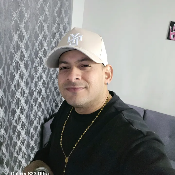 Deinys Leal