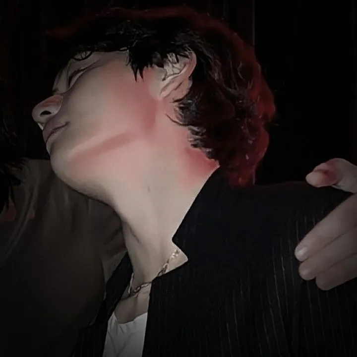 ღ𝖍𝖾𝗅𝗅𝗈_𝘩єℓℓ🔥
