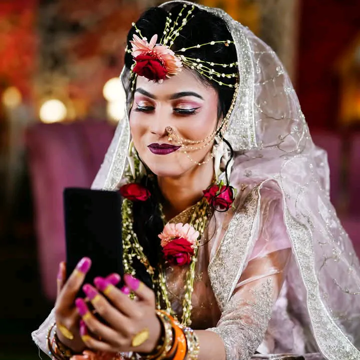 😎পরিবারের ছোট মেয়ে🤟