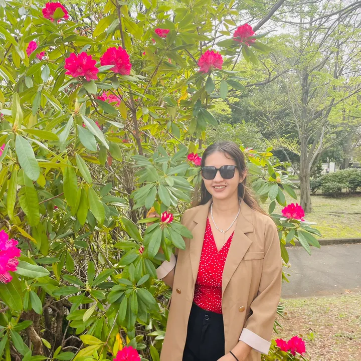 Isha 🇳🇵✨🇯🇵