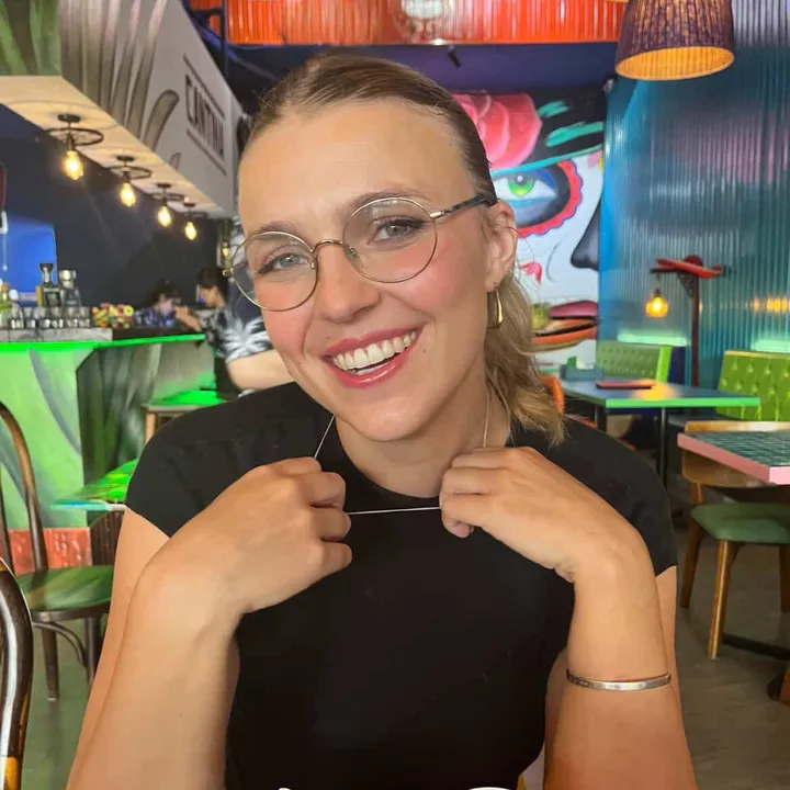 esther.eats.in.vietnam