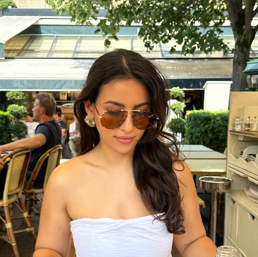 Sarah | Todays Business