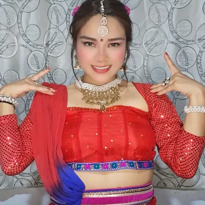 SHIRLEE🍬KALAVATHI👯‍♀️