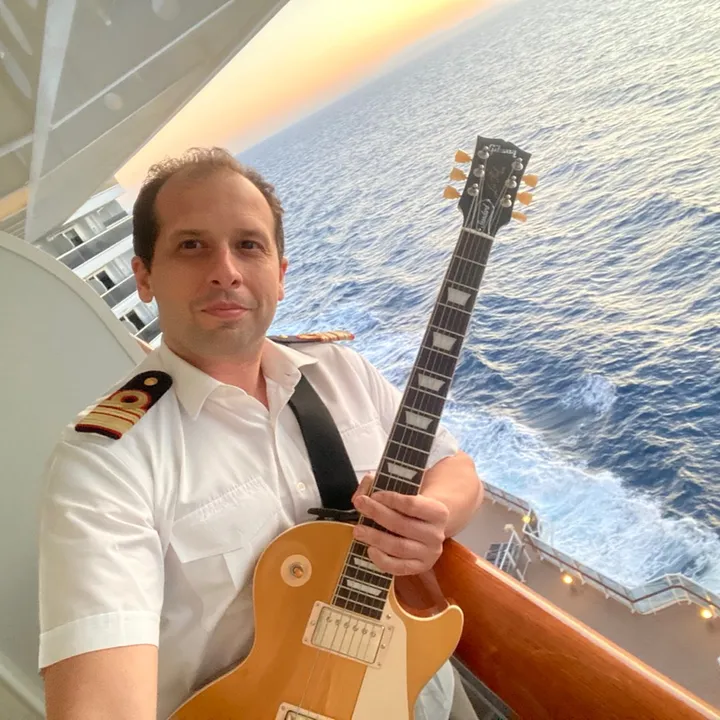 Andreas At Sea🎸Rock ShipCabin