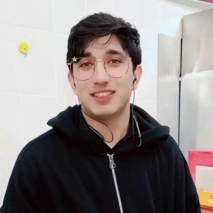 🌹 Zeeshan afridi 11 🌹