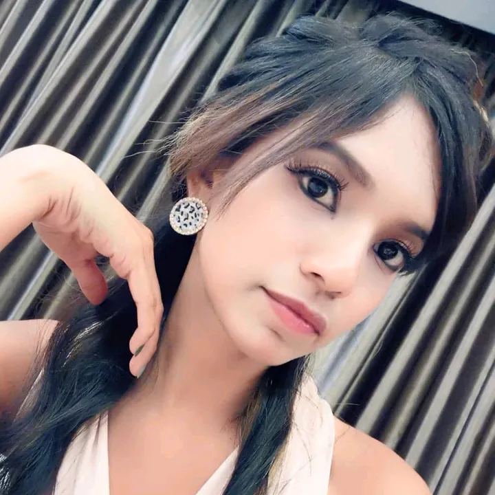 Vivian Chong