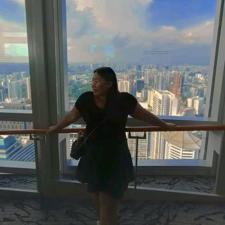 🇵🇭 Ri ChelLe 🇸🇬