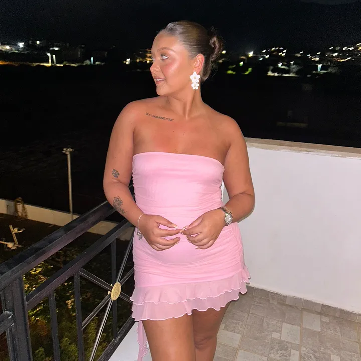 Hollie Megan