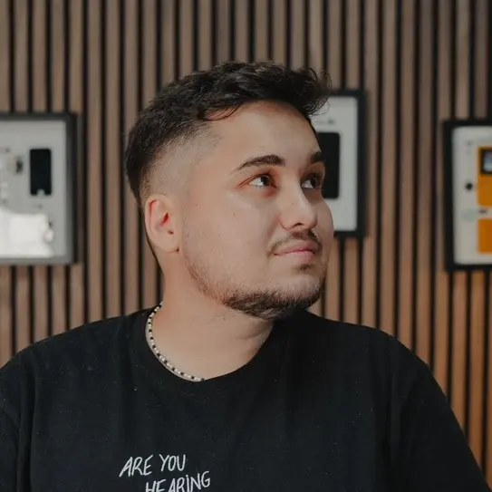 With Giova Space Tech