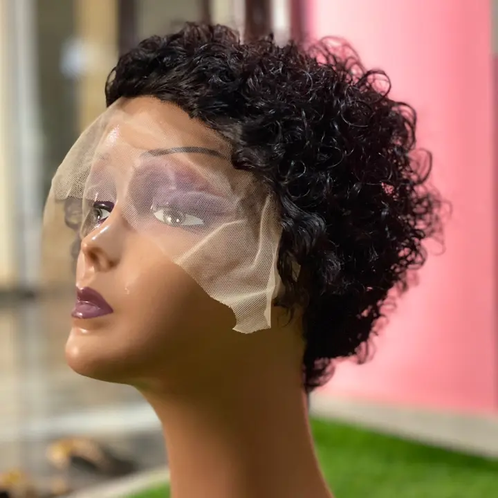 Crowns and wigs