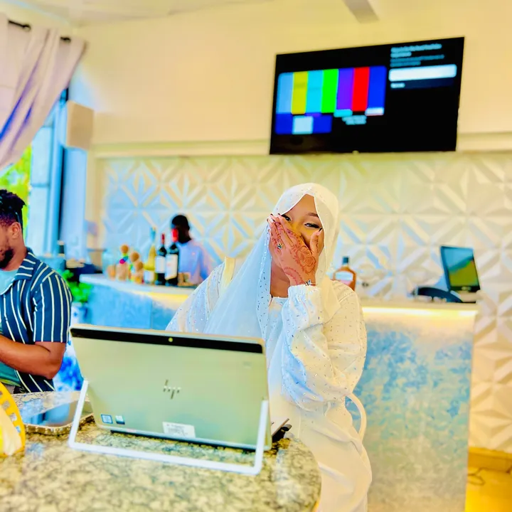 𝓠𝓾𝓮𝓮𝓷 𝓐𝓻𝓼𝓾𝔂 🥺🕊🦋❤️