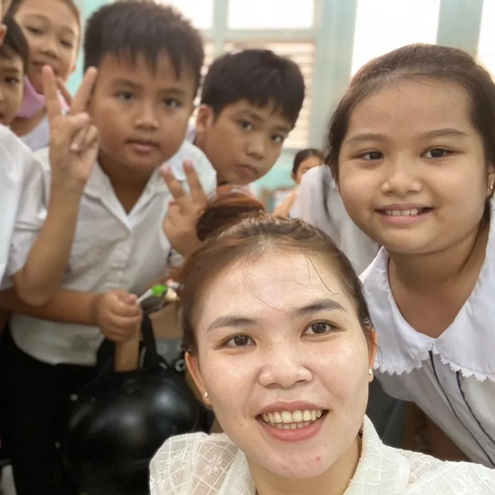 Nguyễn Hằng