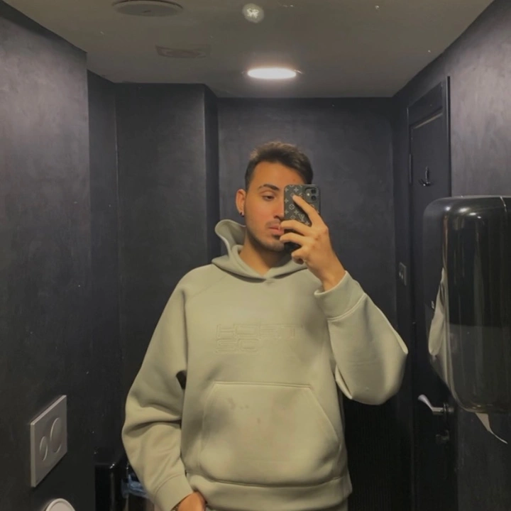 ek