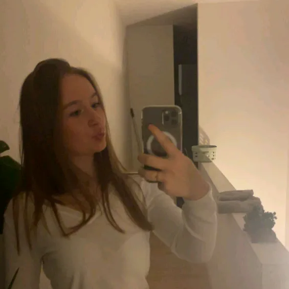 EM