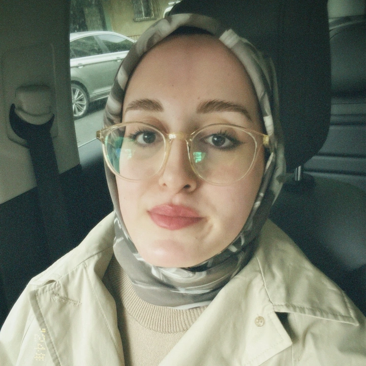 Esra☆