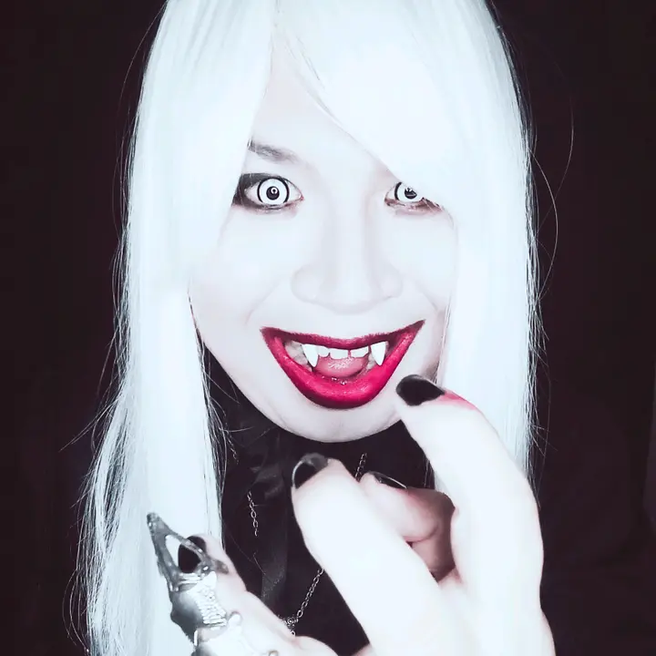 🦇𝕬𝖘𝖍𝖗𝖆 𝕭𝖆𝖙𝖍𝖔𝖗𝖞🦇