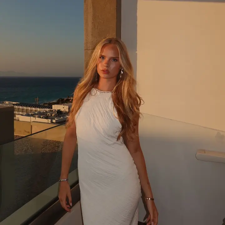 nicole
