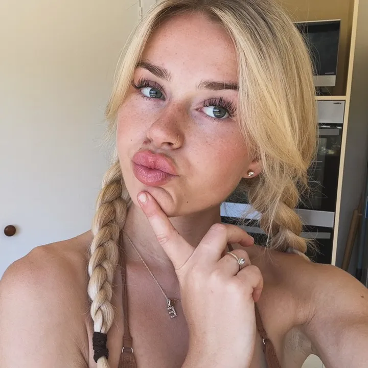 ashleyyshort