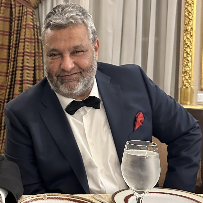 Akram Elnagar 