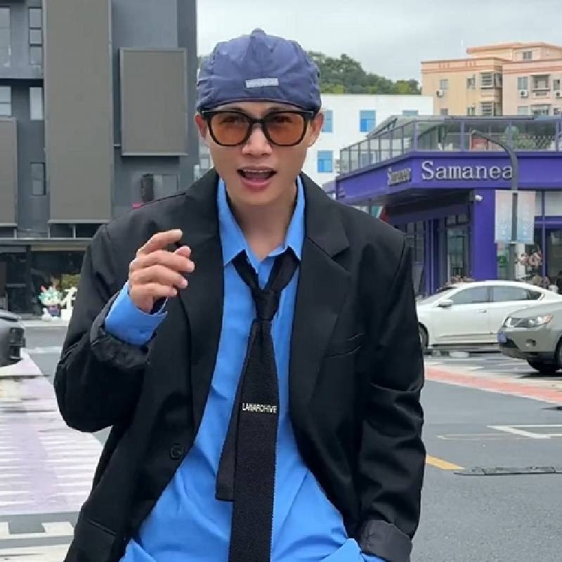 露兮粑粑