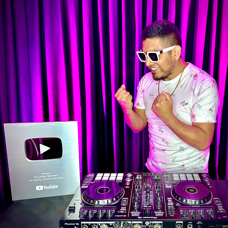 DJ JOHAN SANCHEZ OFICIAL