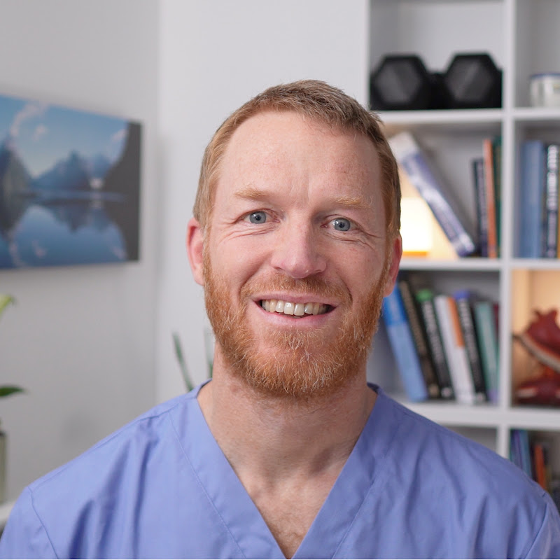 Dr Adrian Laurence