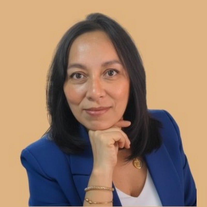 Lizbeth Lora