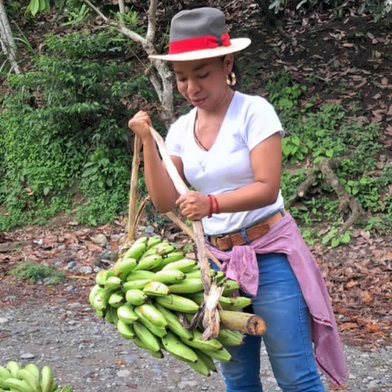 KH. Mi Ecuador 