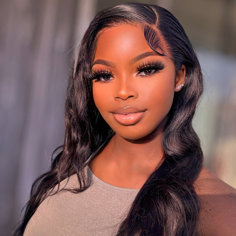 Becky Officiel