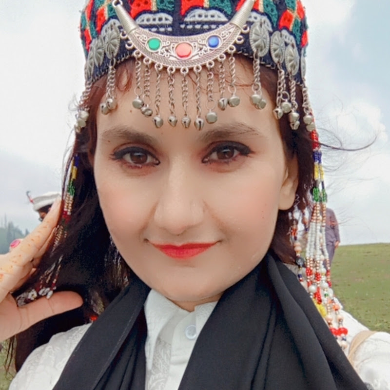  ZAINAB MEHAR VLOGER