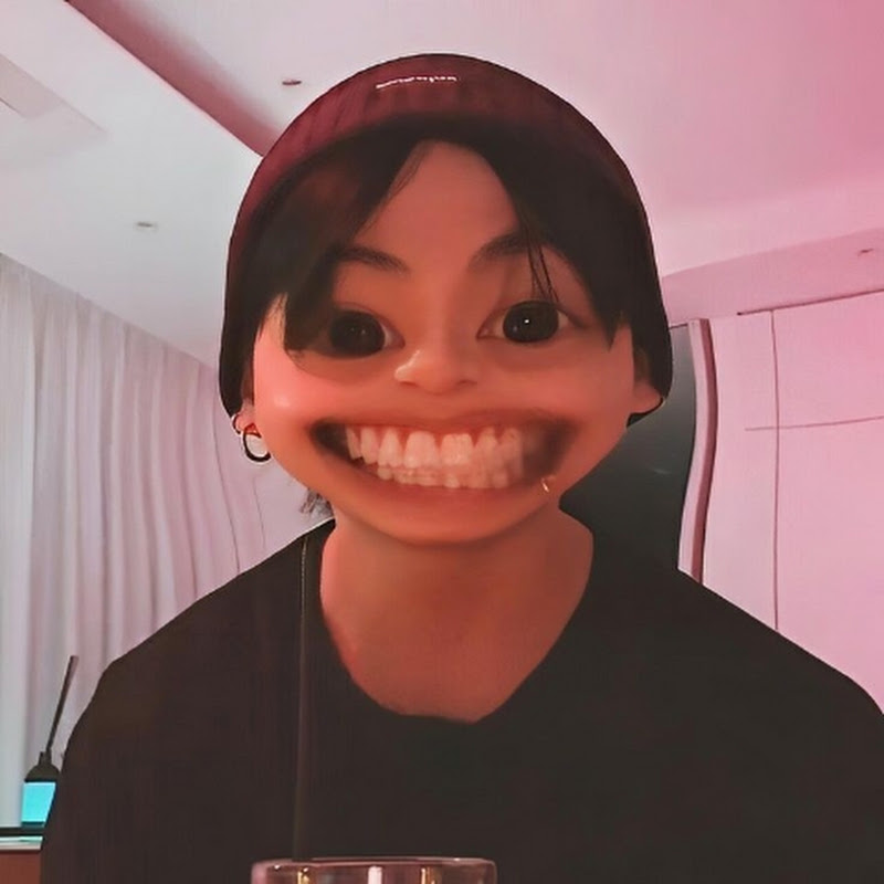 𝐋𝐈𝐍𝐈𝐒𝐓𝐀. 