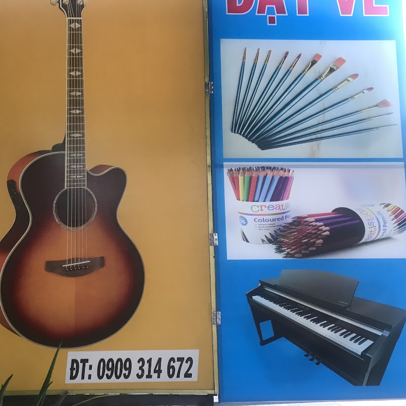 Music Lê Khánh