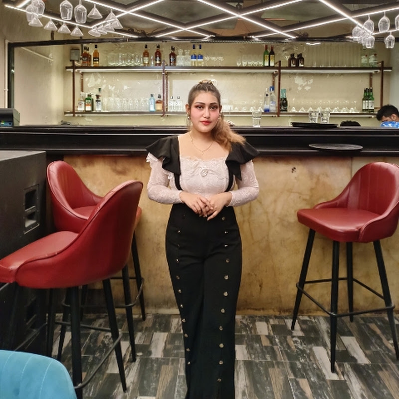 Queen Official0.2
